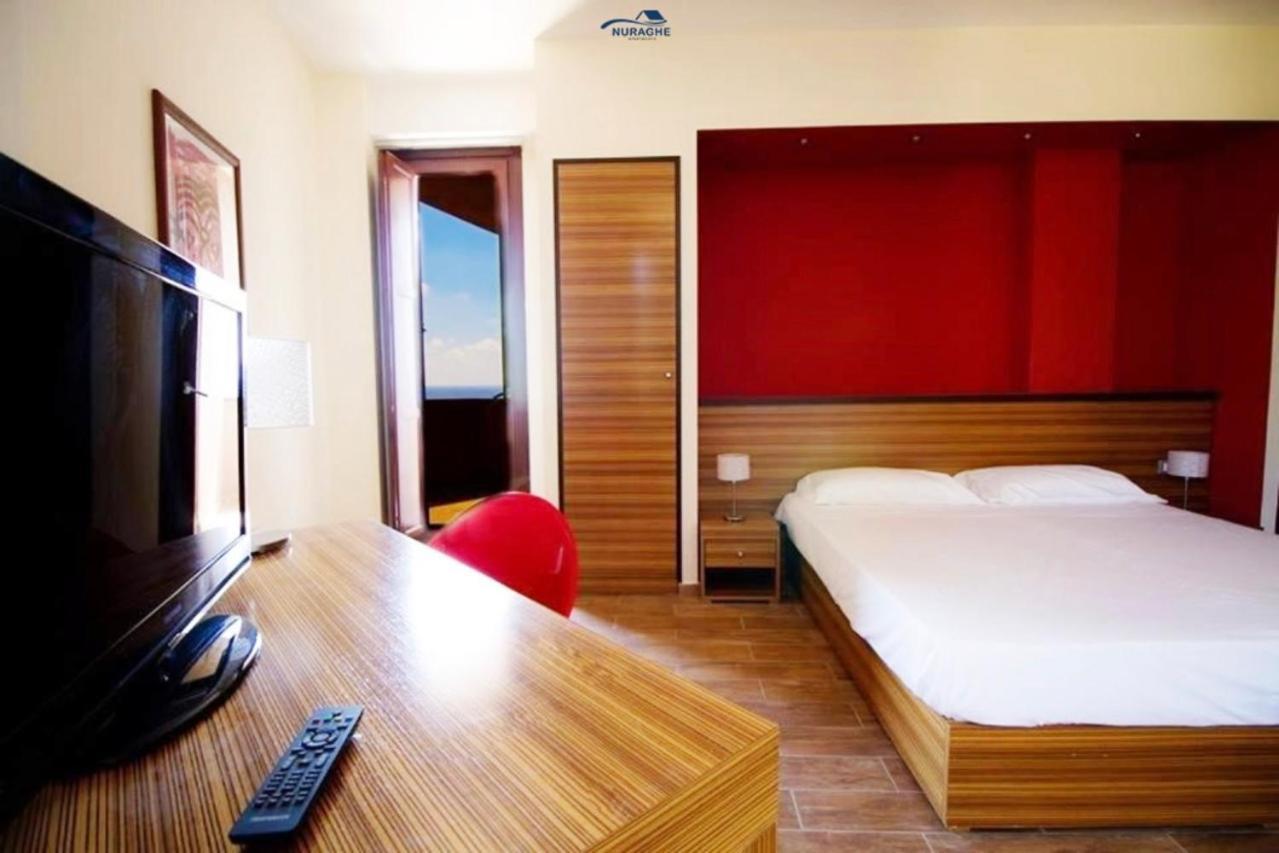 Nuraghe Apartments Teulada Extérieur photo
