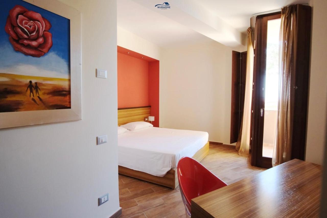 Nuraghe Apartments Teulada Extérieur photo