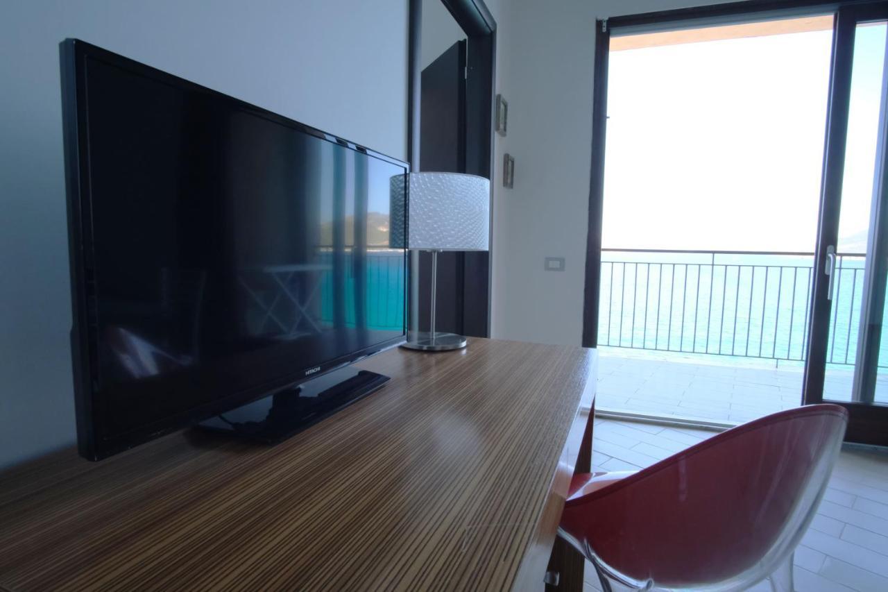 Nuraghe Apartments Teulada Extérieur photo