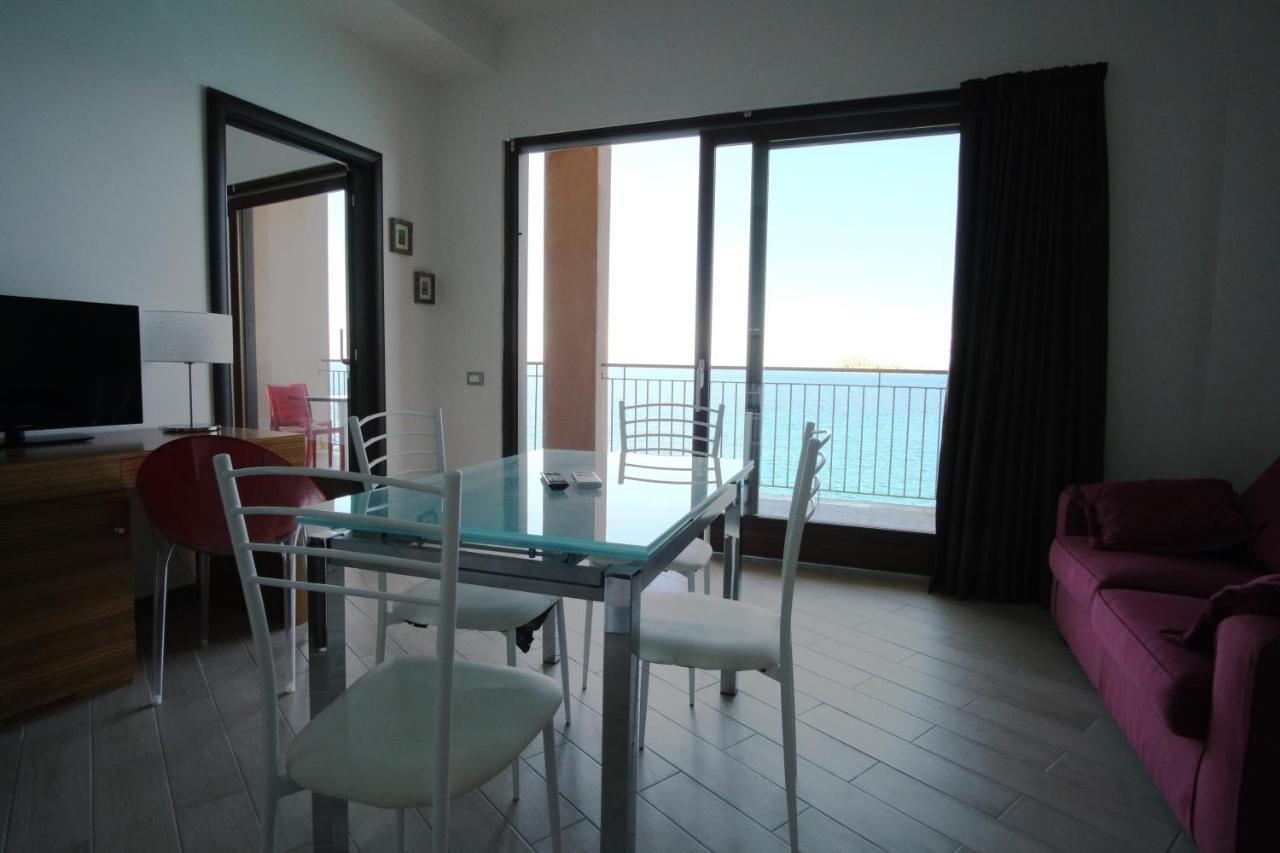 Nuraghe Apartments Teulada Extérieur photo